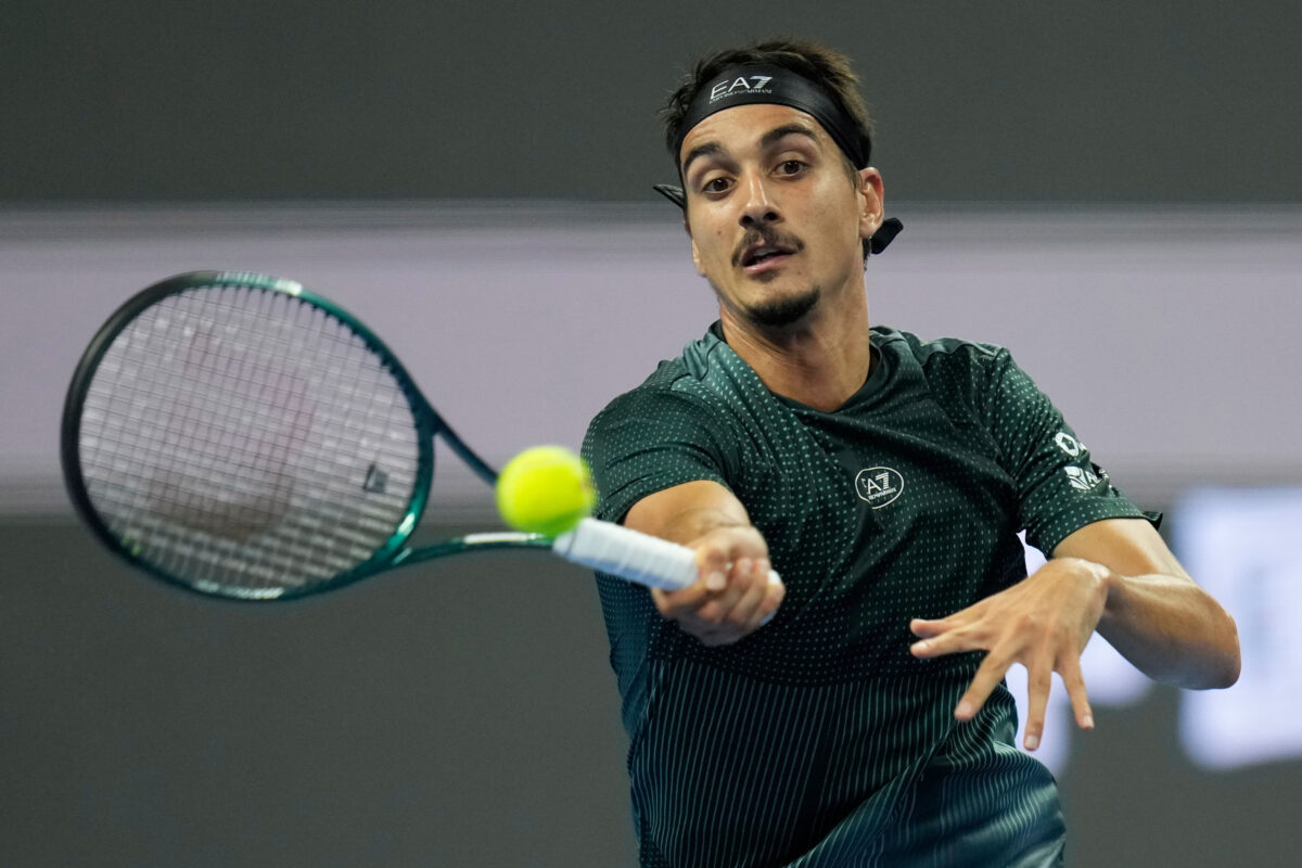 Lorenzo Sonego vince al Moselle Open e va in semifinale: Altmaier ko in 2 set Lorenzo Sonego vince al Moselle Open e va in semifinale: Altmaier ko in 2 set