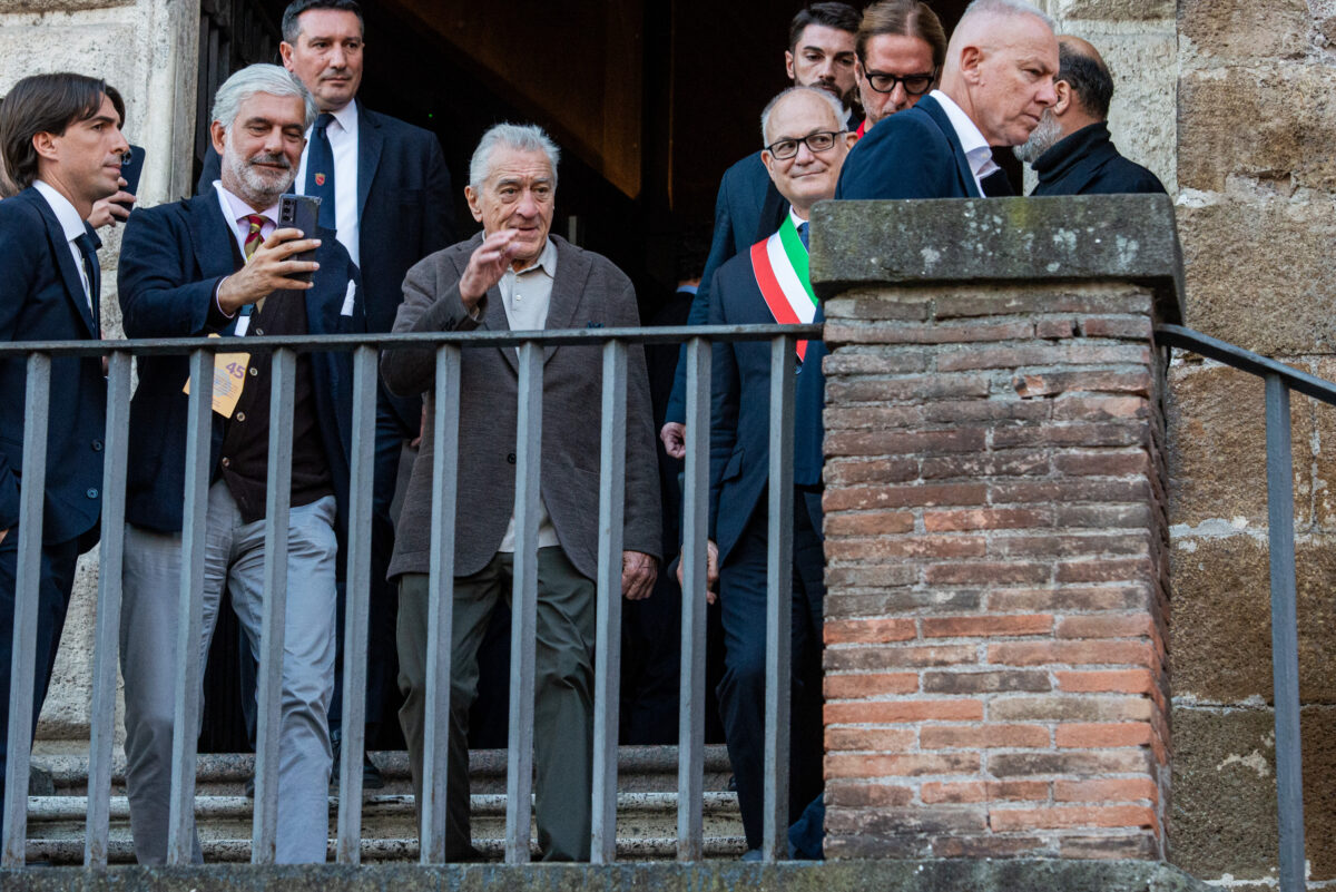 Robert De Niro a Roma riceve il premio “Lupa Capitolina”: le foto della giornata