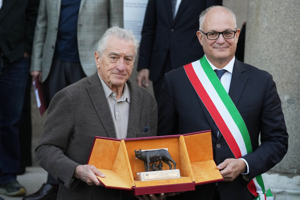 Robert De Niro a Roma riceve il premio “Lupa Capitolina”: le foto della giornata