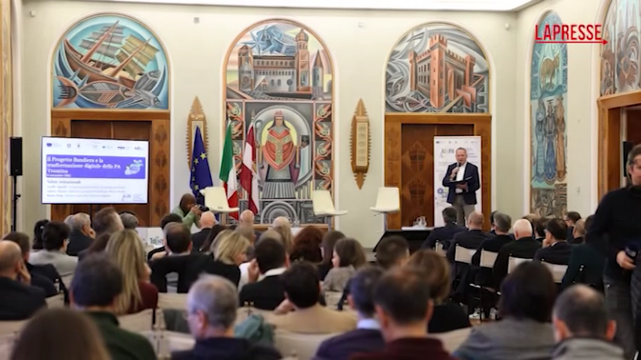 Trentino, al via la transizione digitale per eliminare la burocrazia Trentino, al via la transizione digitale per eliminare la burocrazia