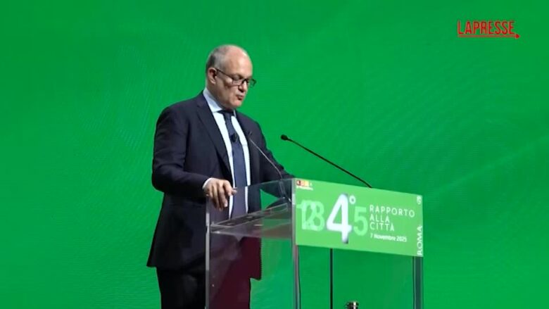 Crollo Torre dei Conti, Gualtieri chiede un minuto di silenzio per Octav Stroici