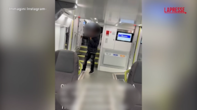 Modella aggredita sul treno a Monza, la denuncia sui social: "Salva grazie allo spray al peperoncino"