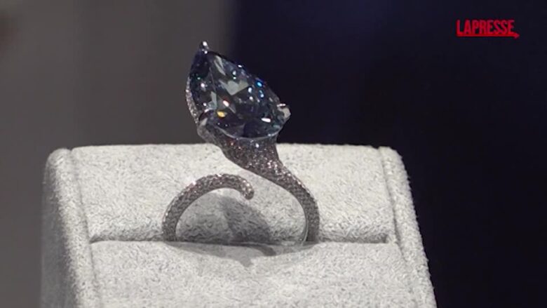 All'asta a Ginevra "The Mellon Blue", un raro diamante blu
