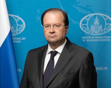 Ucraina, l’ambasciatore russo a Roma: “Media e certi politici ottusi fomentano l’odio”