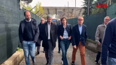 Pd, Schlein e Fico al congresso nazionale GD a Napoli: l’arrivo tra gli applausi
