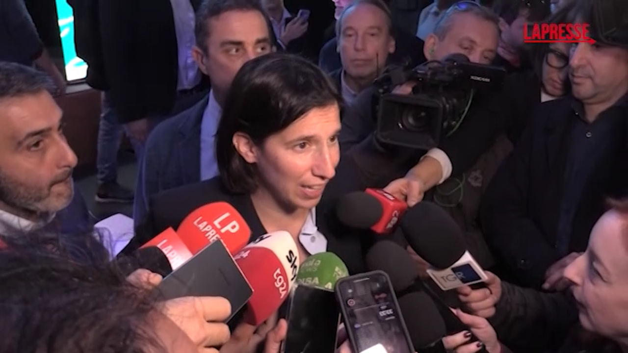 Manovra 2026, Schlein: “Dal governo solo propaganda, pressione fiscale al massimo storico” Manovra 2026, Schlein: “Dal governo solo propaganda, pressione fiscale al massimo storico”