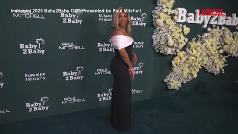 Serena Williams, Jessica Alba e Lizzo alla raccolta fondi di Baby2Baby: l'ente no profit per bambini bisognosi