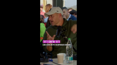 Totti si racconta nel podcast di Cattelan: “Fine carriera? Come se giocassi contro tutto”