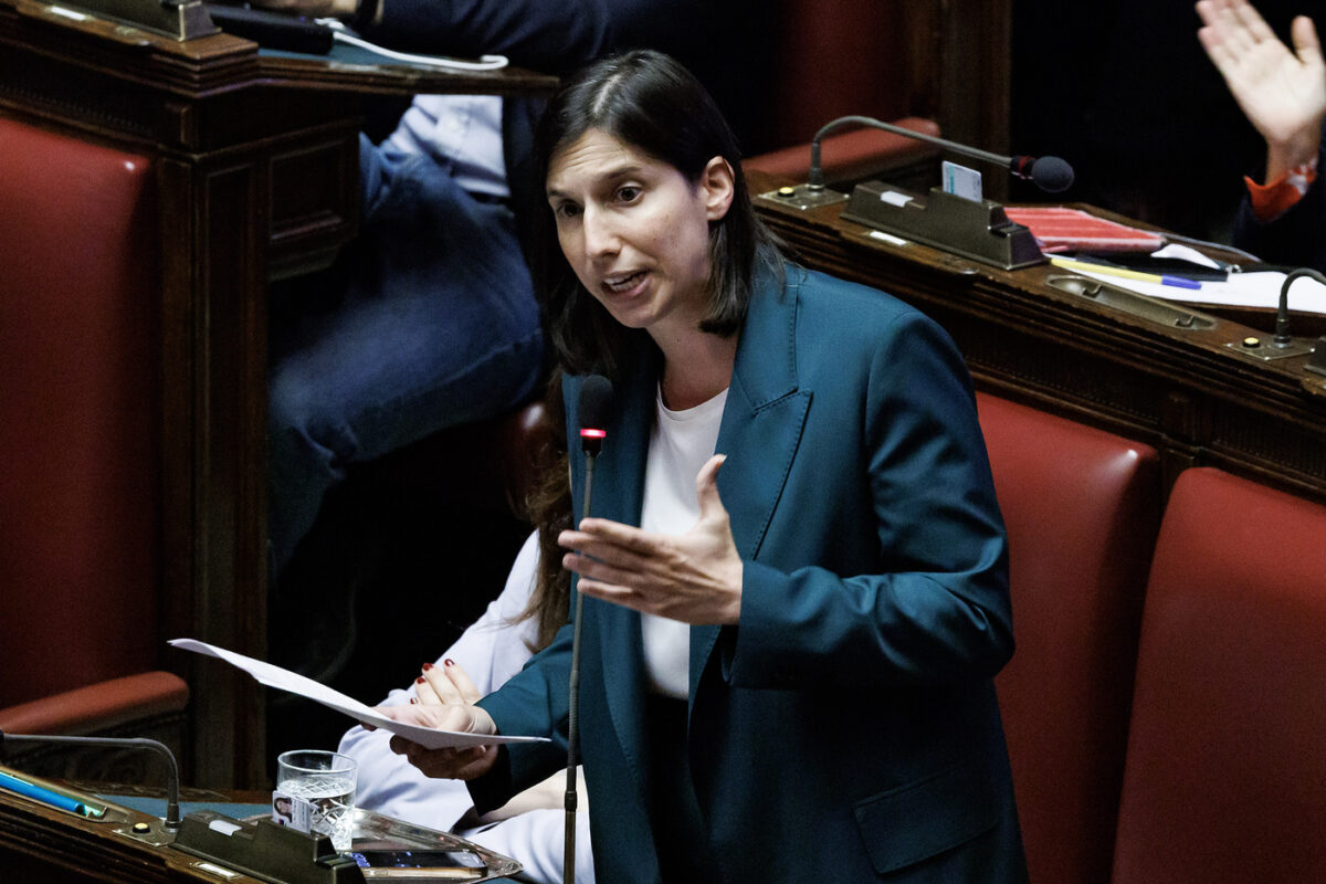 Elly Schlein alla Camera dei Deputati a giugno 2025 (foto LaPresse/Roberto Monaldo)