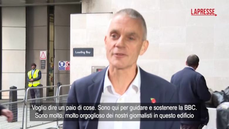 BBC, direttore dimissionario Tim Davie: “Molto orgoglioso dei nostri giornalisti”