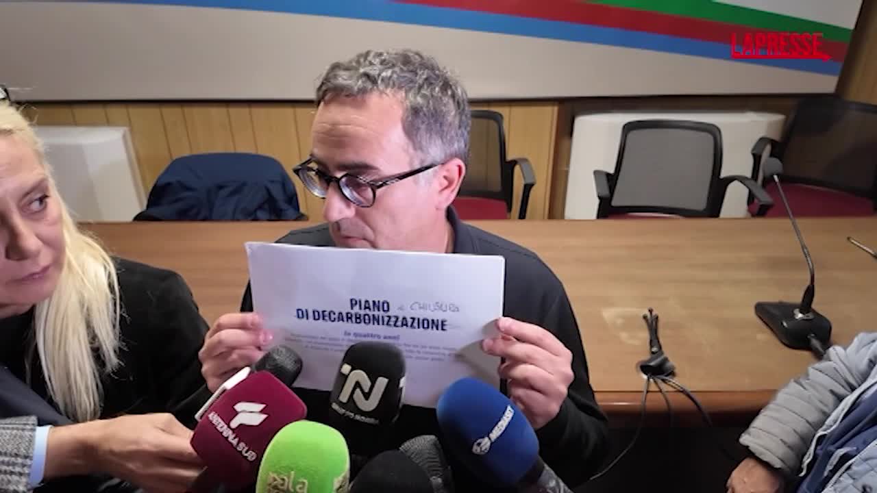 Ex Ilva, i sindacati: “Da governo un ‘piano di morte’. Meloni si assuma responsabilità”