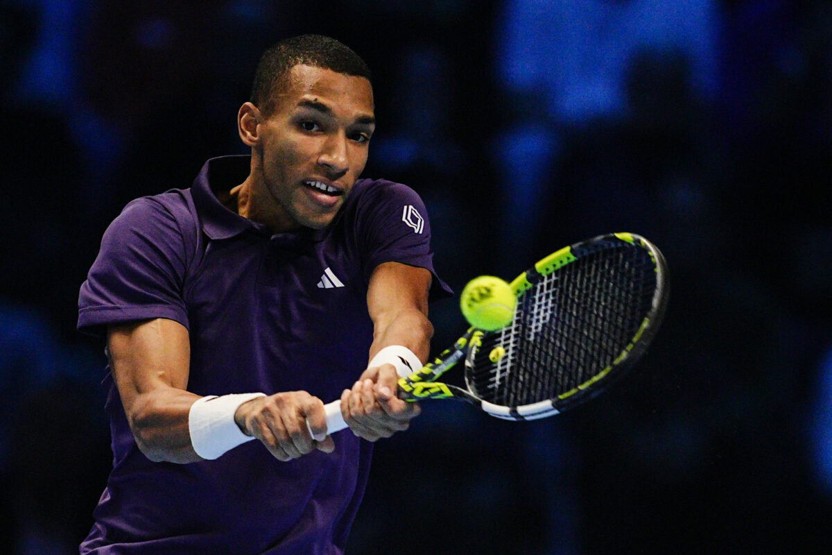 Atp Finals 2025, Felix Auger Aliassime batte Ben Shelton in rimonta