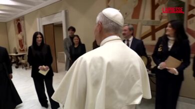 Incontro in Vaticano tra Papa Leone XIV e Laura Pausini: “Sono un suo fan”