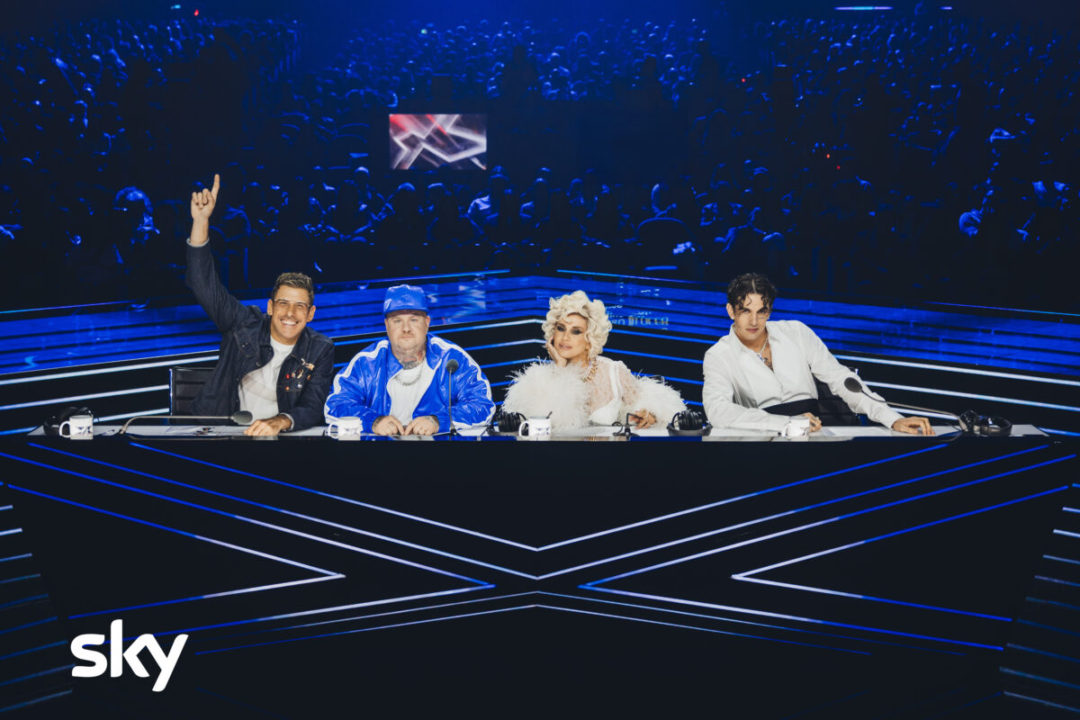 X Factor 2025, live show il 13 novembre: doppia eliminazione e Mika ospite X Factor 2025, live show il 13 novembre: doppia eliminazione e Mika ospite