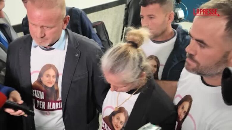 Ilaria Sula, via al processo. I genitori della vittima e Mark Samson in aula