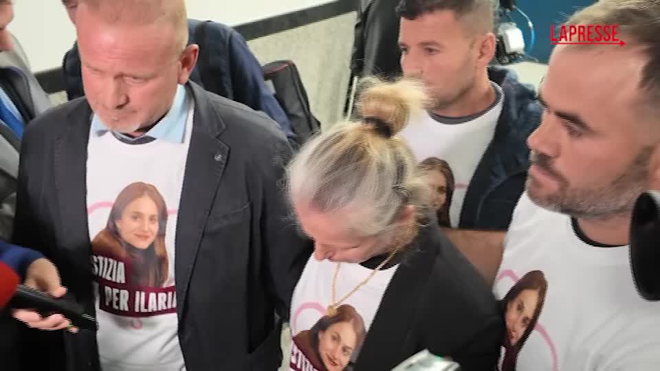 Ilaria Sula, via al processo. I genitori della vittima e Mark Samson in aula