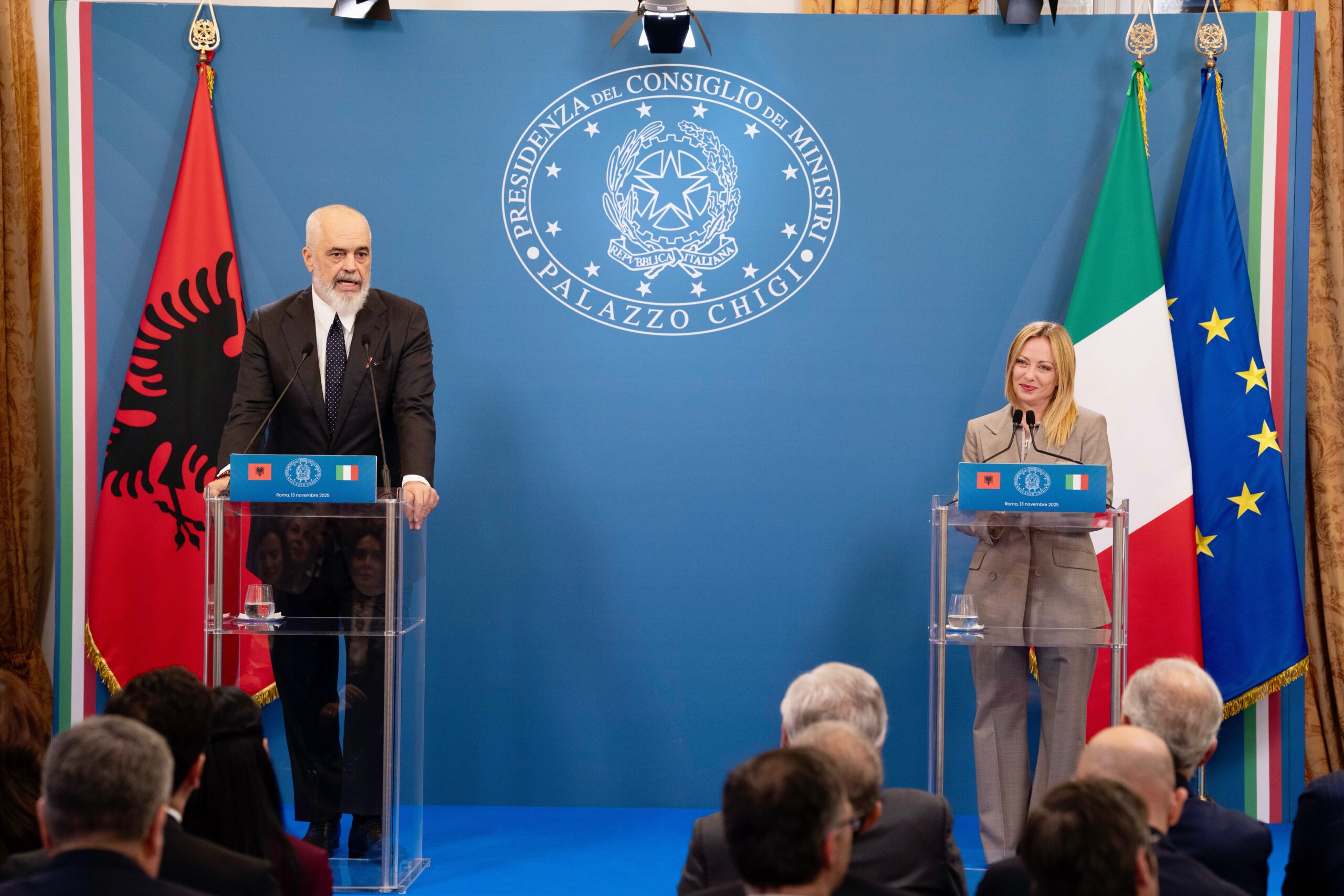 Italia-Albania, Meloni: “Cpr funzioneranno con Patto Ue, perso tempo non per responsabilità mia”