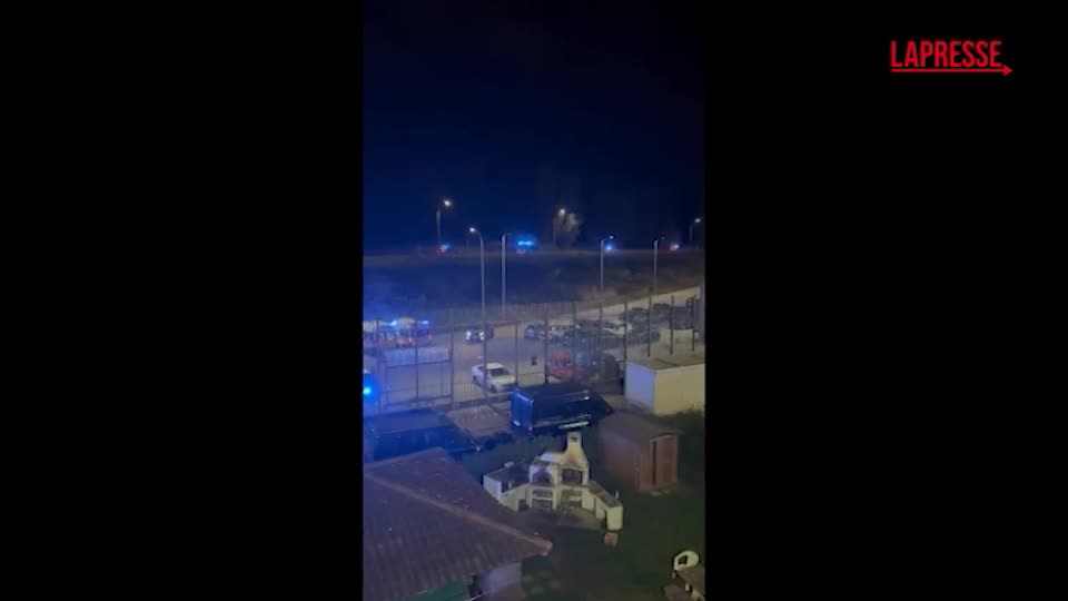 Como, tensioni nel carcere: le immagini Como, tensioni nel carcere: le immagini