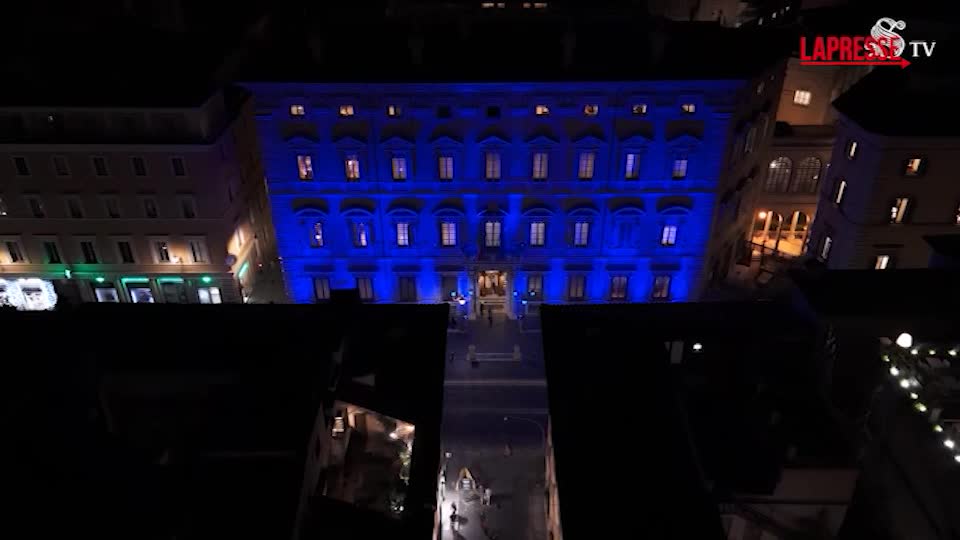 La Facciata di Palazzo Madama illuminata di blu per la Giornata Mondiale del Diabete 2025