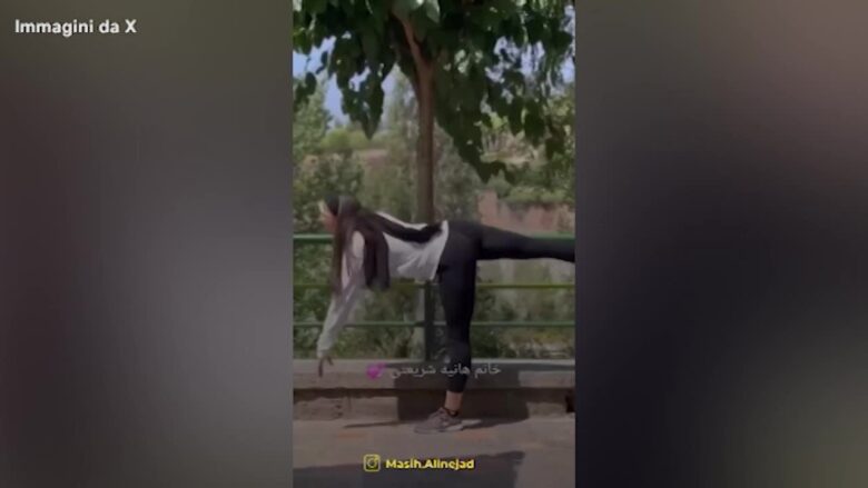 Iran, si allena in pubblico senza l'hijab: arrestata atleta di taekwondo