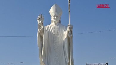 Perù: inaugurata a Chiclayo una statua in onore di Papa Leone XIV
