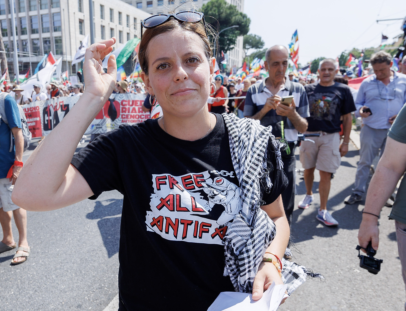 Ungheria contro Ilaria Salis: “Parlamento europeo protegge una terrorista” Ungheria contro Ilaria Salis: “Parlamento europeo protegge una terrorista”