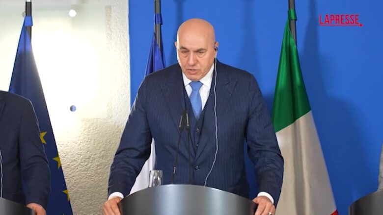 Ucraina, Crosetto: "Assurdo non continuare ad aiutare una nazione che non fa altro che difendersi"