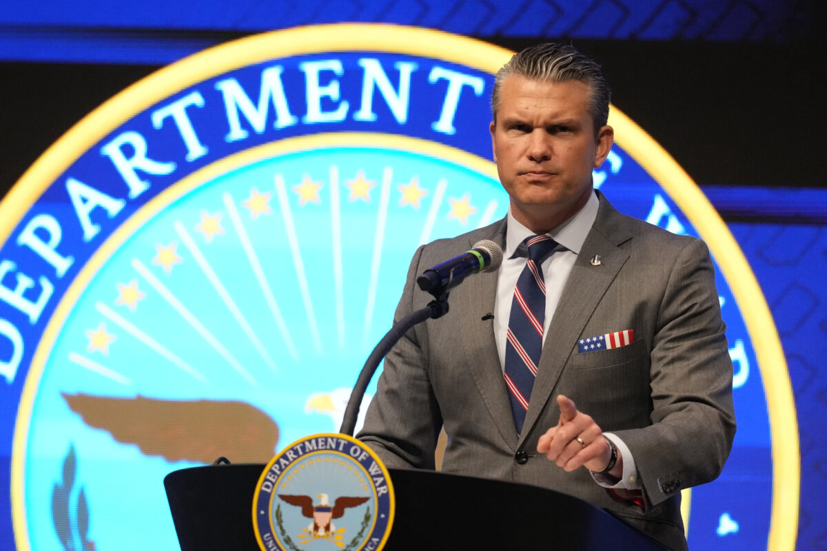 usa hegseth annuncia operazione southern spear contro i narcotrafficanti