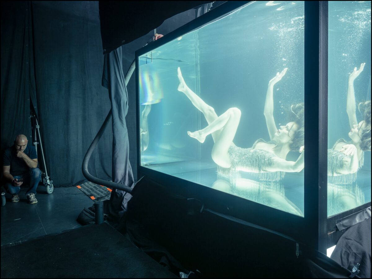 Galleria foto 'Calendario Pirelli 2026, anche Luisa Ranieri e Irina Shayk in The Cal: le foto' - foto 4