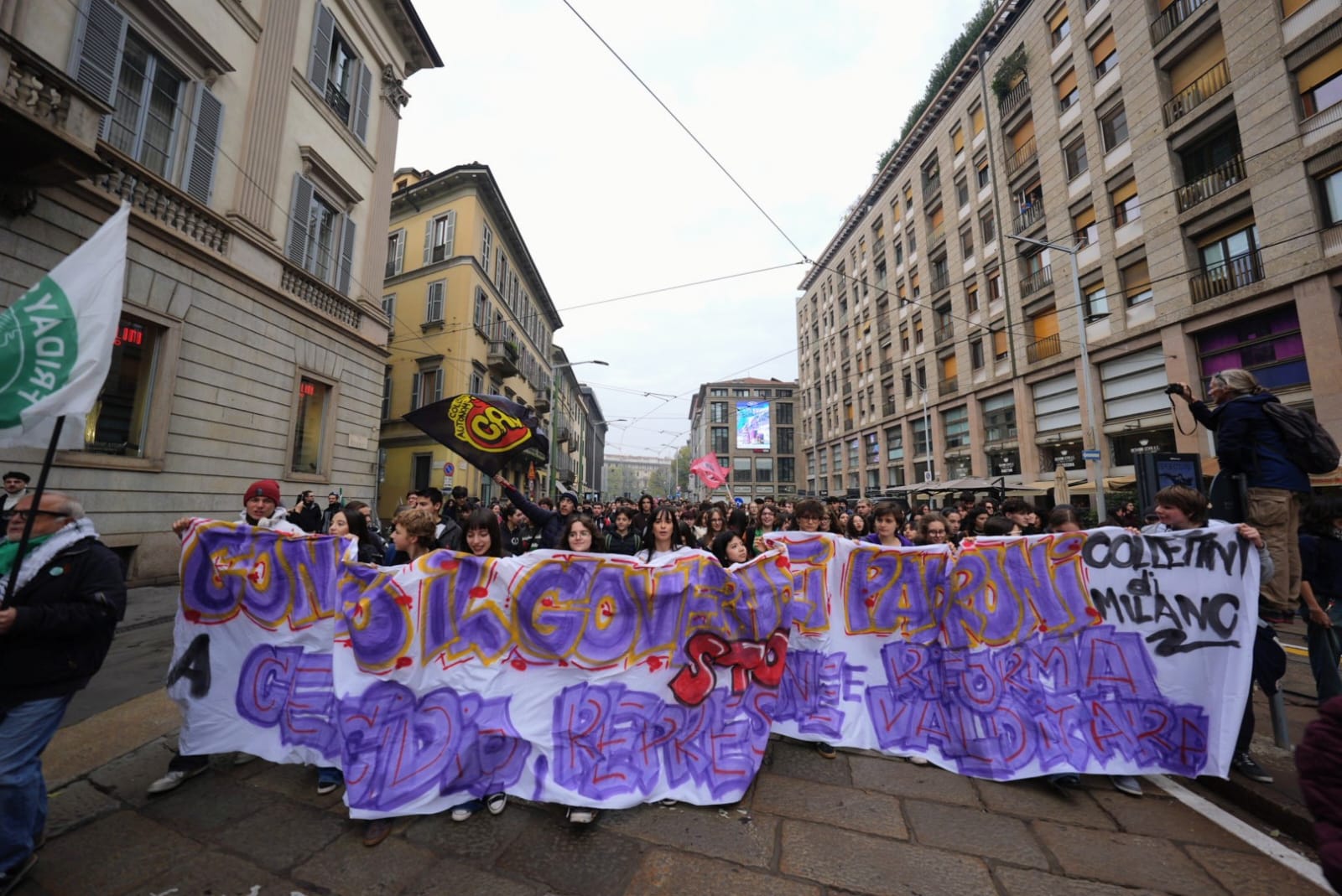 Studenti, cortei in tutta Italia per scuola, clima e Gaza