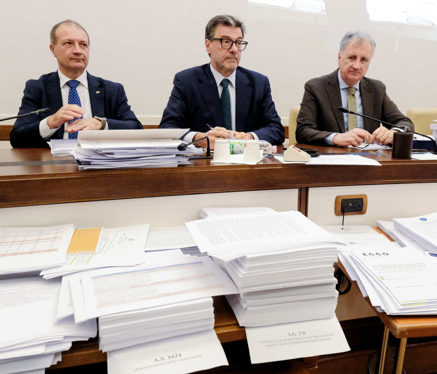 Manovra 2026, è scontro sul condono. Opposizioni: “È voto di scambio” Manovra 2026, è scontro sul condono. Opposizioni: “È voto di scambio”