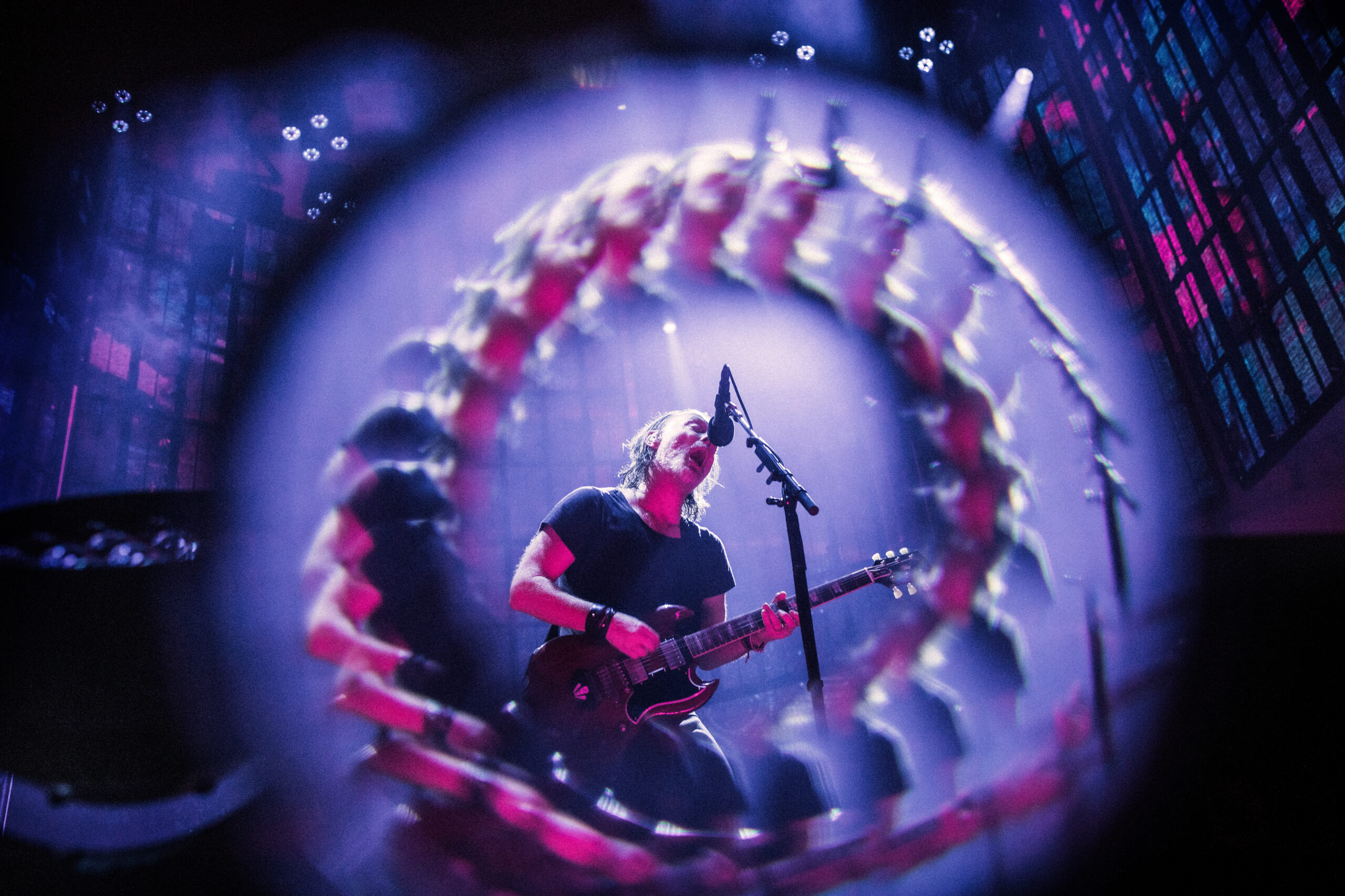 Radiohead a Bologna, il cuore tormentato del rock Radiohead a Bologna, il cuore tormentato del rock