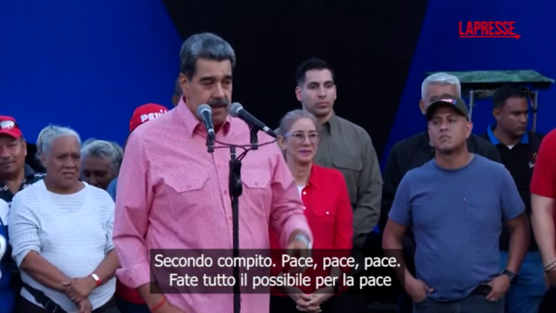 Venezuela, Maduro canta 'Imagine' di John Lennon