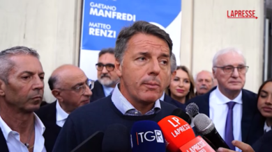 Manovra, Renzi: "Tanto fumo e niente arrosto"