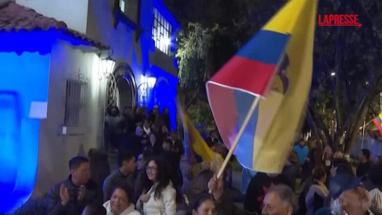 Ecuador, gli elettori dicono no alle basi militari straniere e alla nuova Costituzione