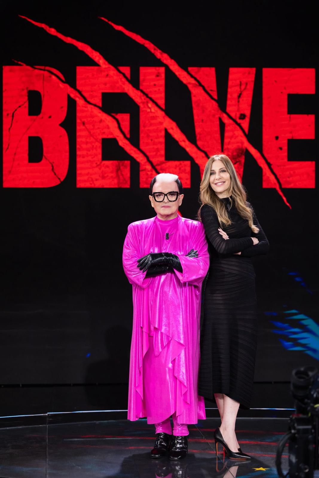 Belve, Malgioglio si racconta: i tatuaggi ‘intimi’ e il rapporto con la madre Belve, Malgioglio si racconta: i tatuaggi ‘intimi’ e il rapporto con la madre