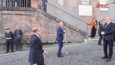 Roma, Verdone 'sindaco per un giorno' scherza: "Primo progetto è prosciugare il Tevere"