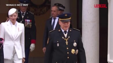 Monaco, il principe Alberto e la principessa Charlene celebrano la festa nazionale: le immagini