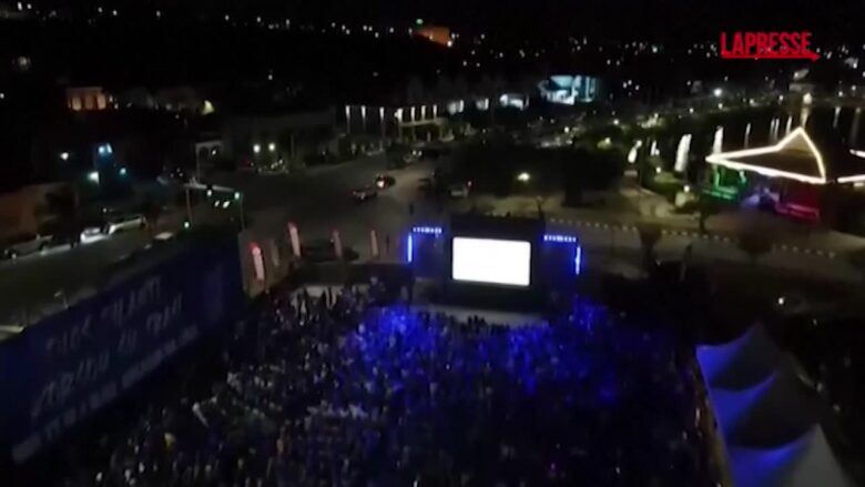 Calcio, la gioia per le strade di Curacao: i caraibici per la prima volta al Mondiale