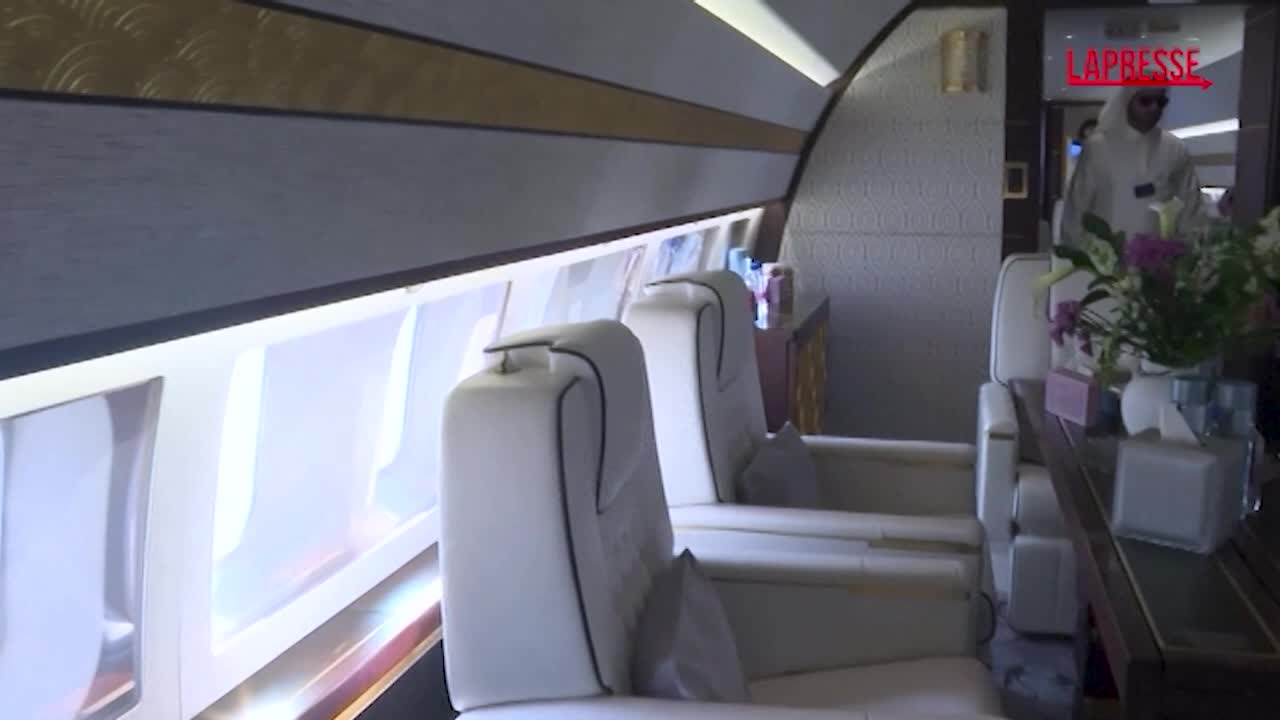 Dubai Airshow: nei jet privati camere da letto e cabine di lusso Dubai Airshow: nei jet privati camere da letto e cabine di lusso