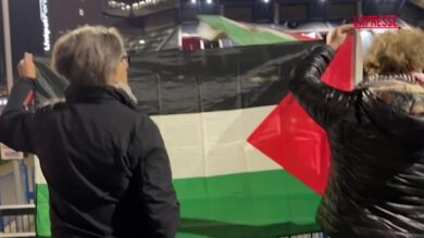 Milano, protesta pro-Pal prima di Olimpia-Hapoel Tel Aviv: insulti a tifosi israeliani