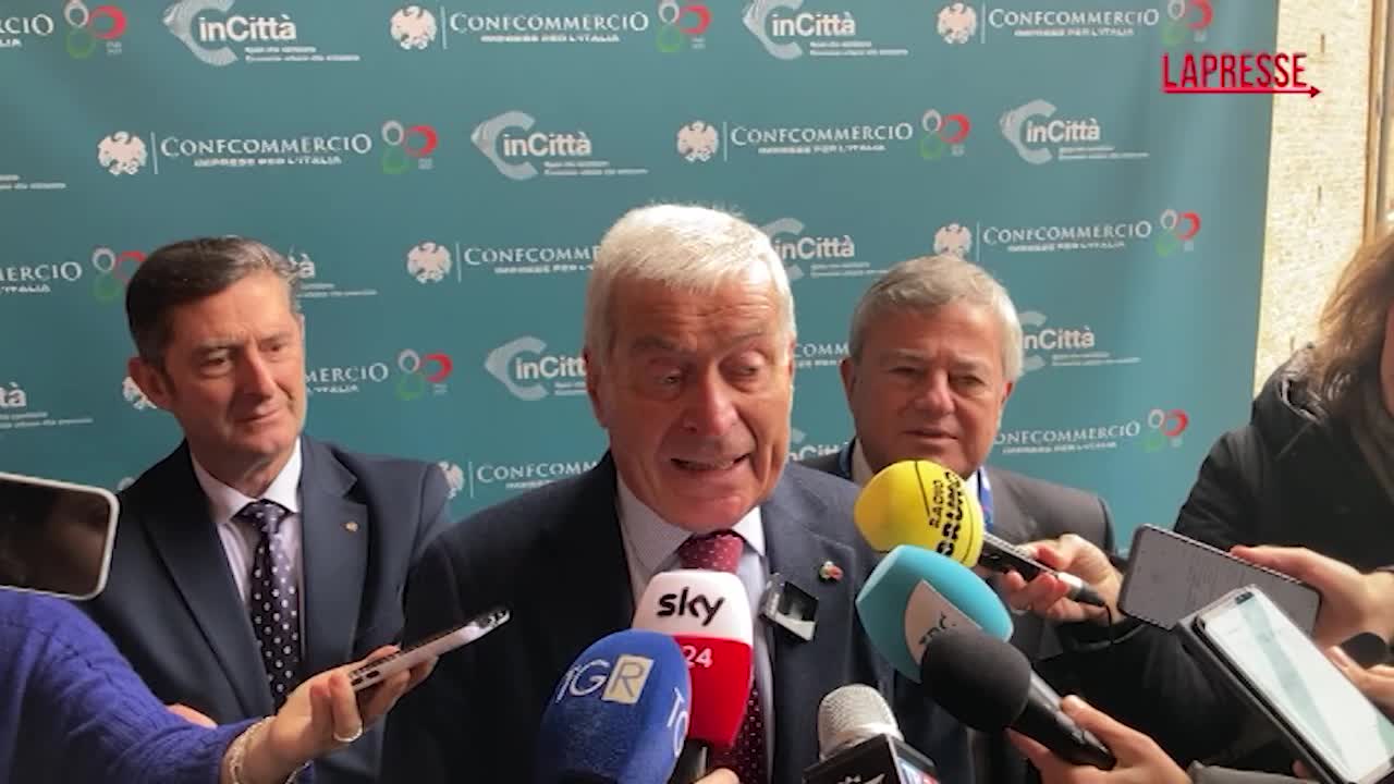 Confcommercio, Sangalli: “Quando si spegne l’insegna di un negozio, muore la città”