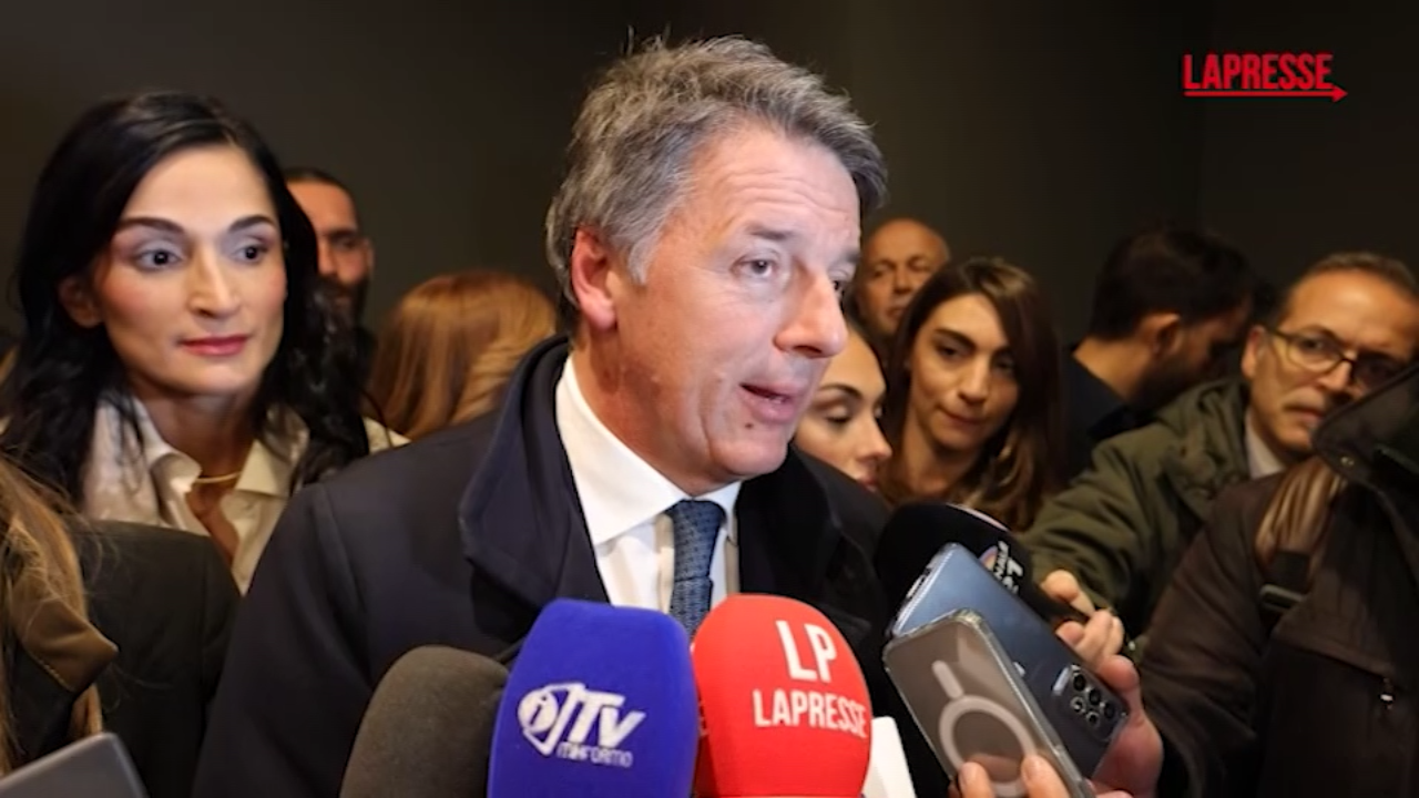 Regionali Campania, Renzi: "Fico avrà grande aiuto dai sindaci"