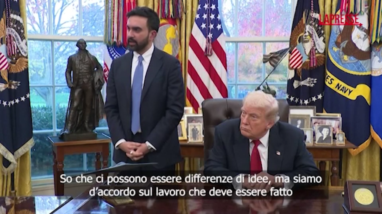 Giornalista a Mamdani: "Pensa che Trump sia fascista?" Il presidente: "Puoi dirlo, non mi dà fastidio"