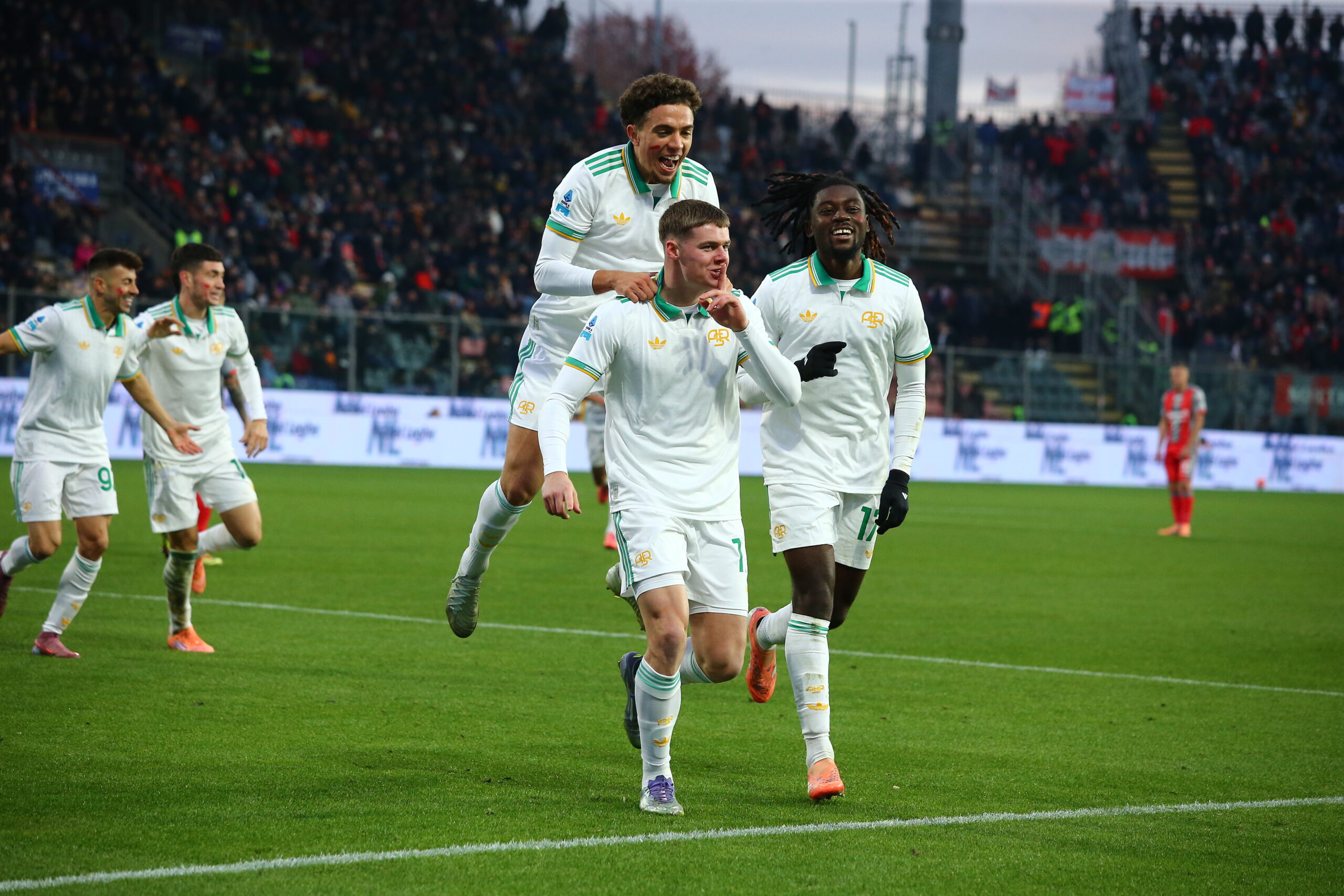 Cremonese-Roma 1-3, per i giallorossi tris che vale la vetta