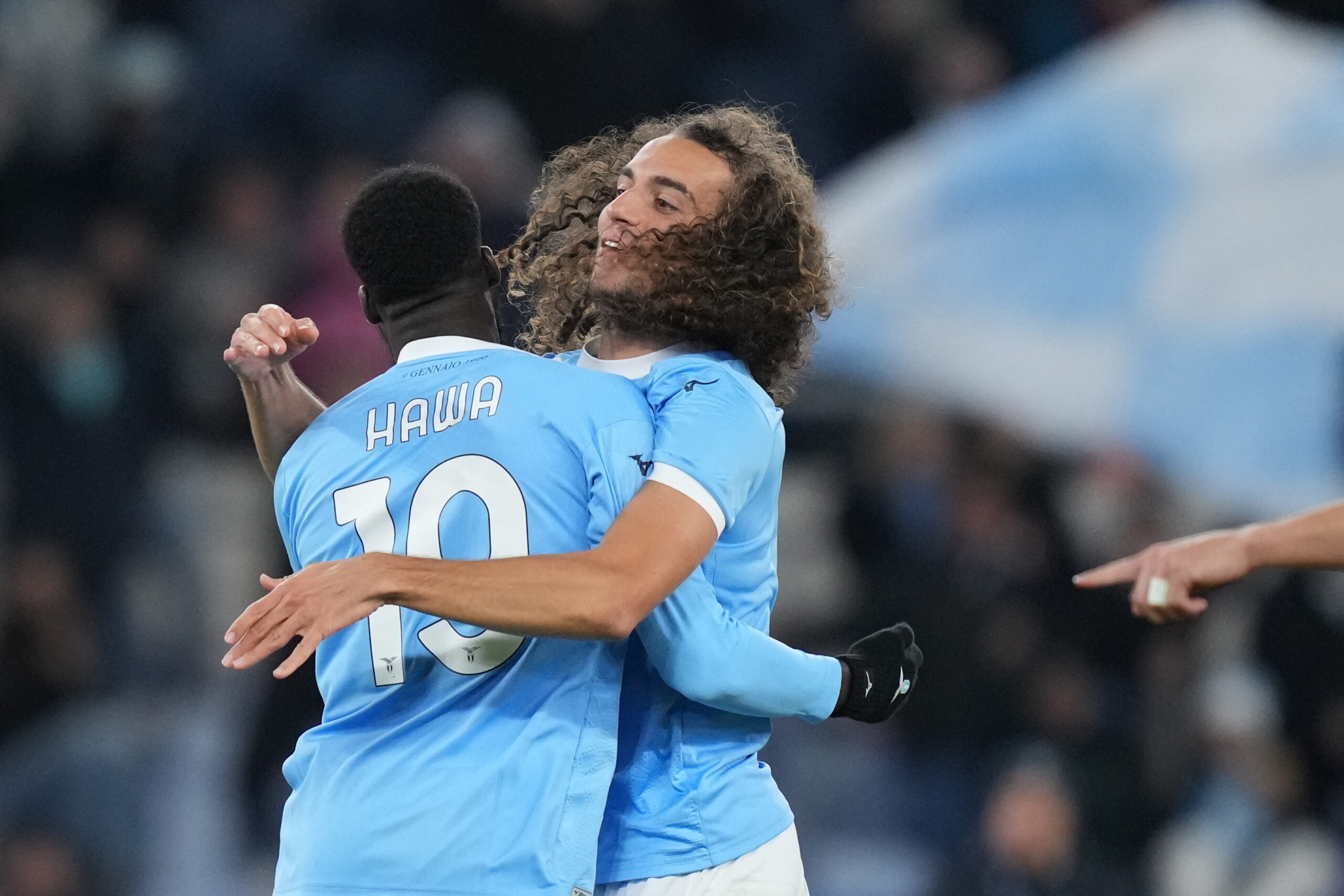 Lazio-Lecce 2-0 con Guendouzi e Noslin