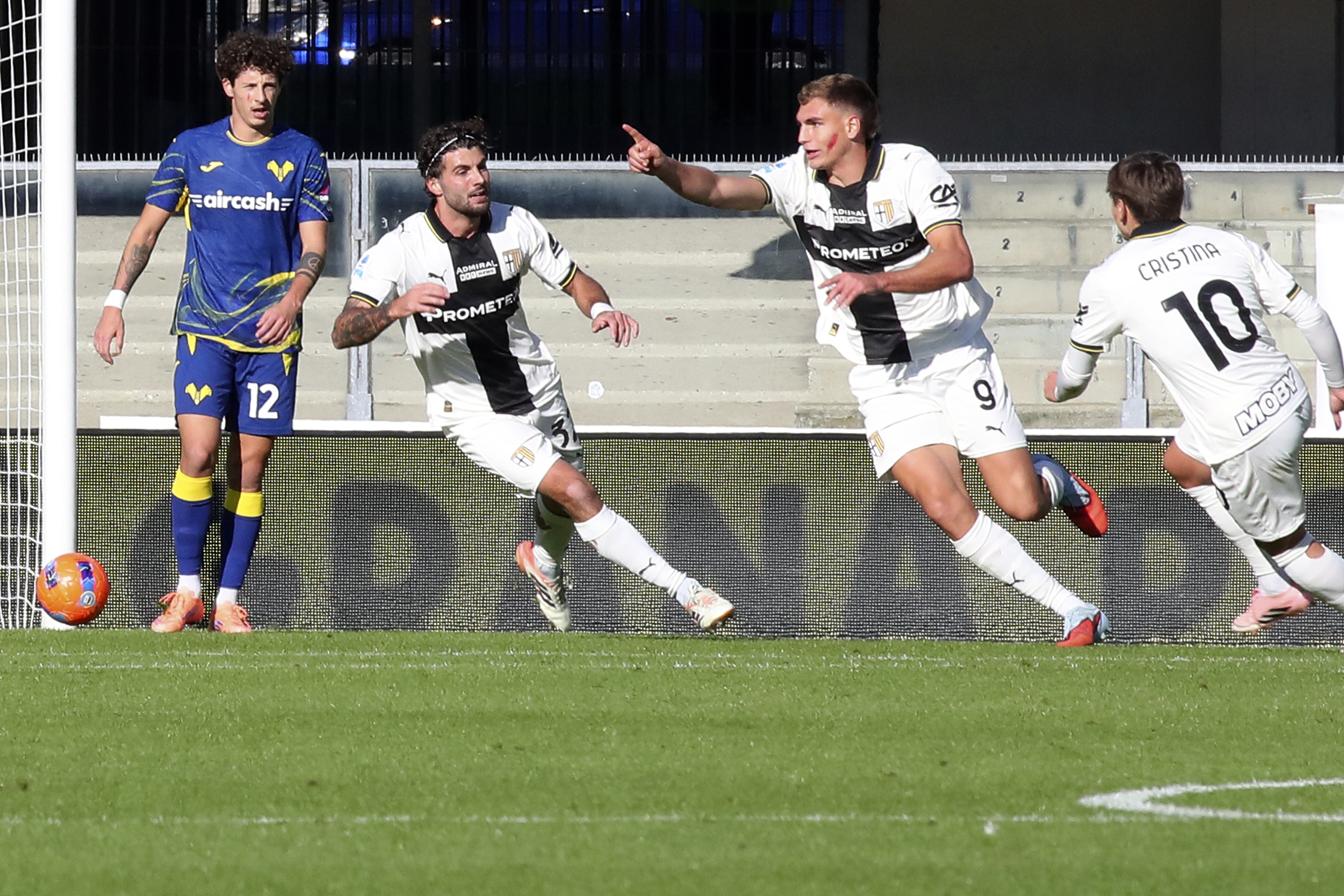 Verona-Parma 1-2, la doppietta di Pellegrino regala il successo agli emiliani Verona-Parma 1-2, la doppietta di Pellegrino regala il successo agli emiliani