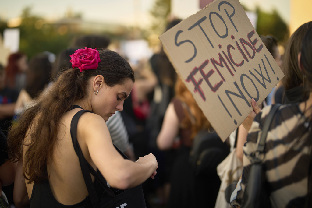 25 Novembre, Giornata contro la violenza sulle donne: “Ancora tanti episodi non denunciati”