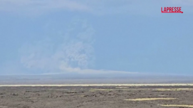 Etiopia, la prima storica eruzione del vulcano Hayli Gubbi: le immagini