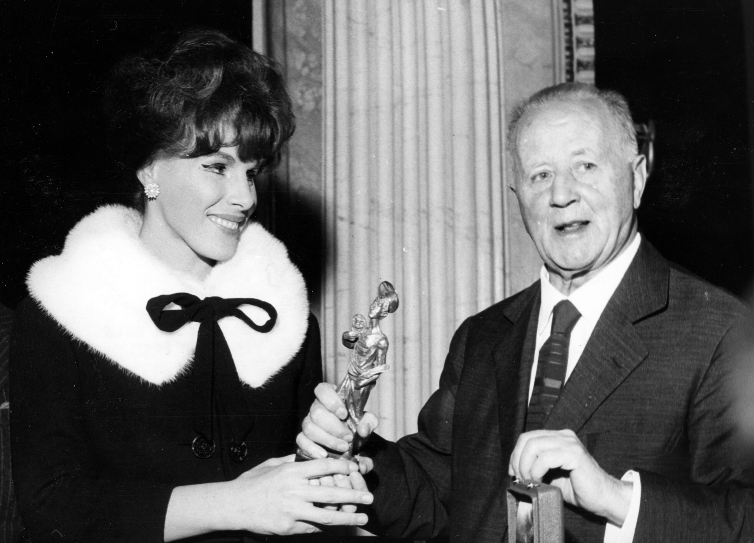 Ornella Vanoni: la vita della cantante in 10 foto storiche